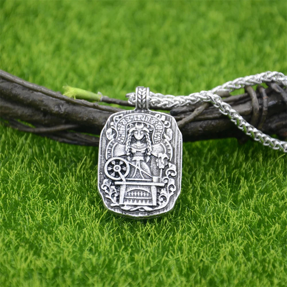 Frigga Goddess Of Fate Runic Runes Amulet Witch Compass Pendant Viking Necklace Wicca Witchcraft Womens Jewelry Accessories