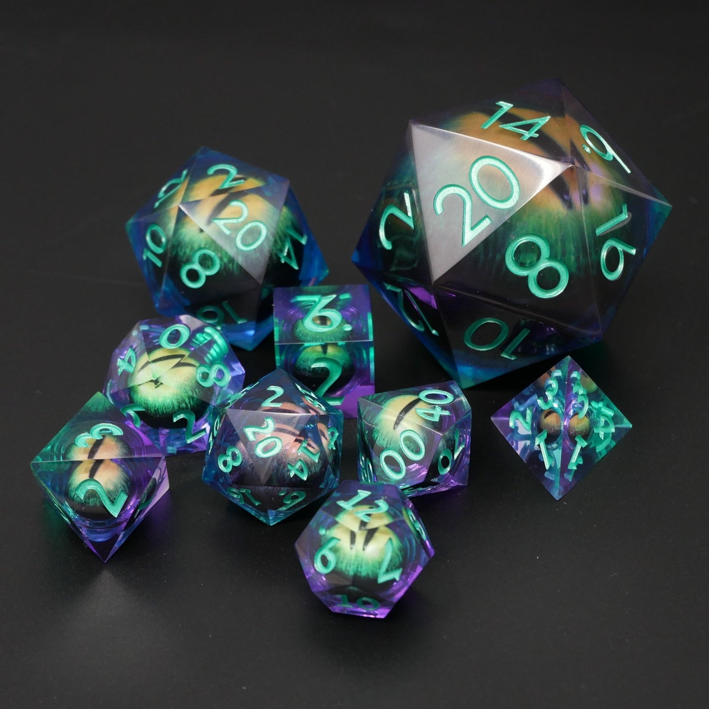 Remorhaz's Eye | 7 Piece Moving Eye DnD Dice Set | Acrylic RPG Gaming Dice
