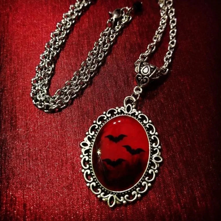 Gothic Vampire Blood Drop Pendant Necklace Vintage Purple Red Bat Eyes Charms Chains Witch Jewelry Accessory Gifts For Women