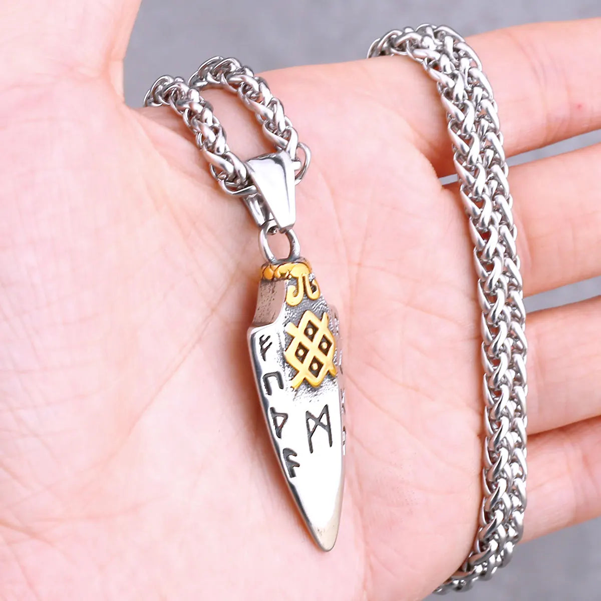 Vikings Odin Rune Necklace Various Men's Nordic Vegvisir Valknut Amulet Pendant Stainless Steel Punk Fashion Jewelry Wholesale