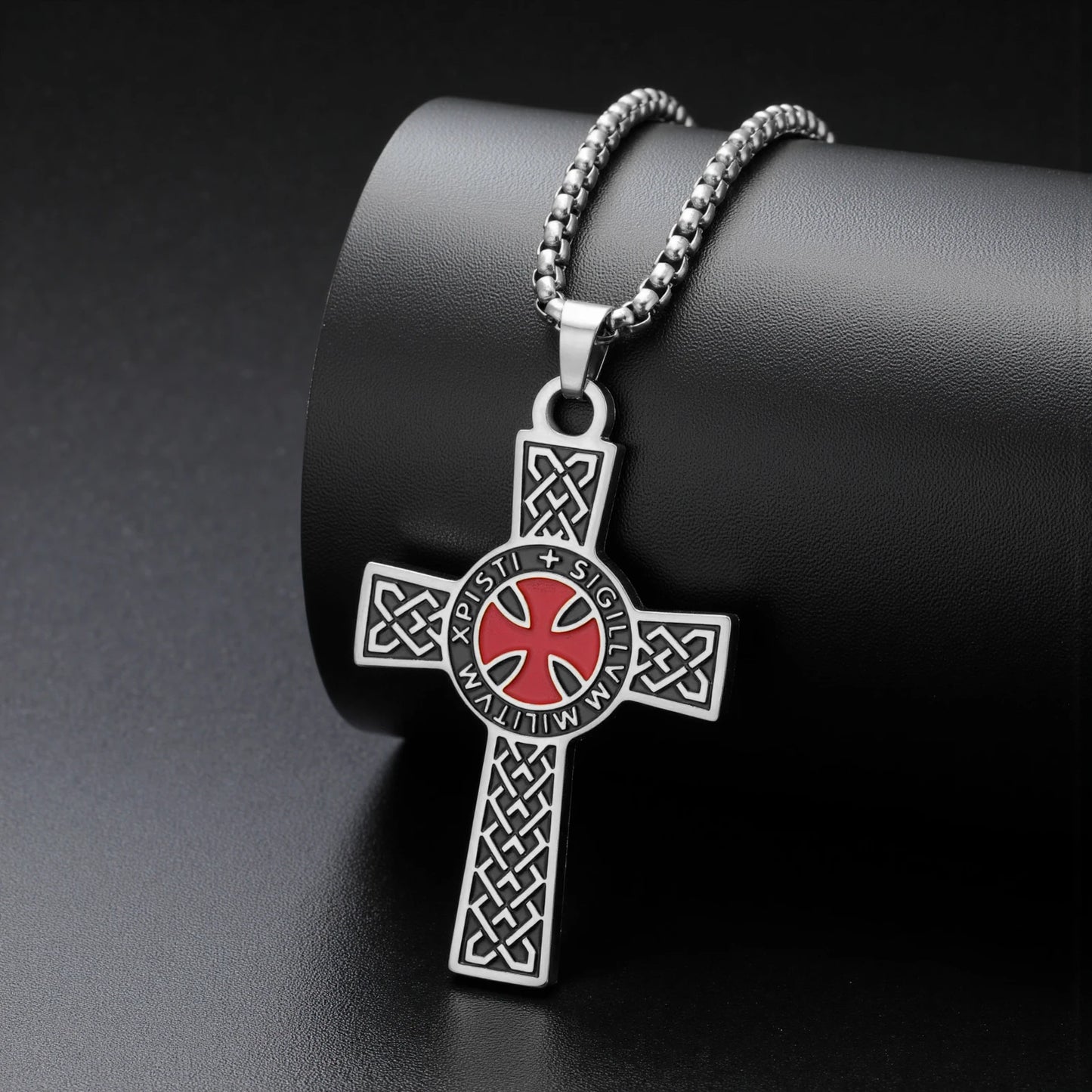 LIKGREAT Christian Cross Necklace Red Cross Templar Symbol for Men Women Vintage Religious Prayer Stainless Steel Jewelry Gift