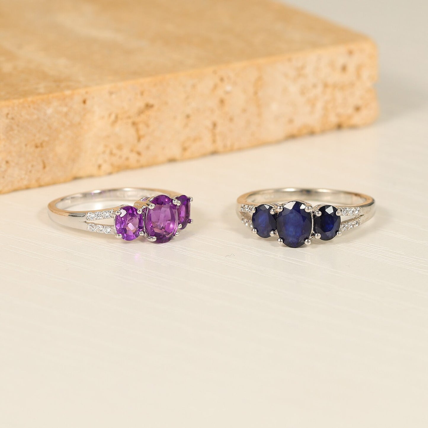 GEM&#39;S BALLET Sapphire Gemstone Rings Natural Blue Sapphire Three Stone Engagement Rings in 925 Sterling Silver Gift For Her