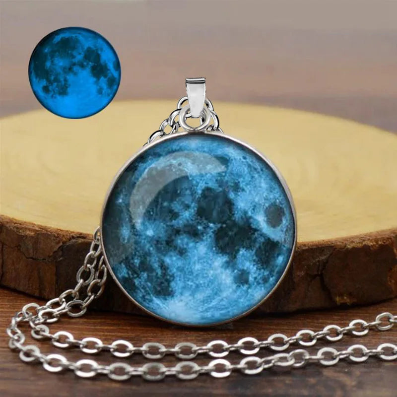 Transparent Resin Rould Ball Moon Pendant Necklace Women Blue Sky White Cloud Chain Necklace Fashion Jewelry Gifts Accessories