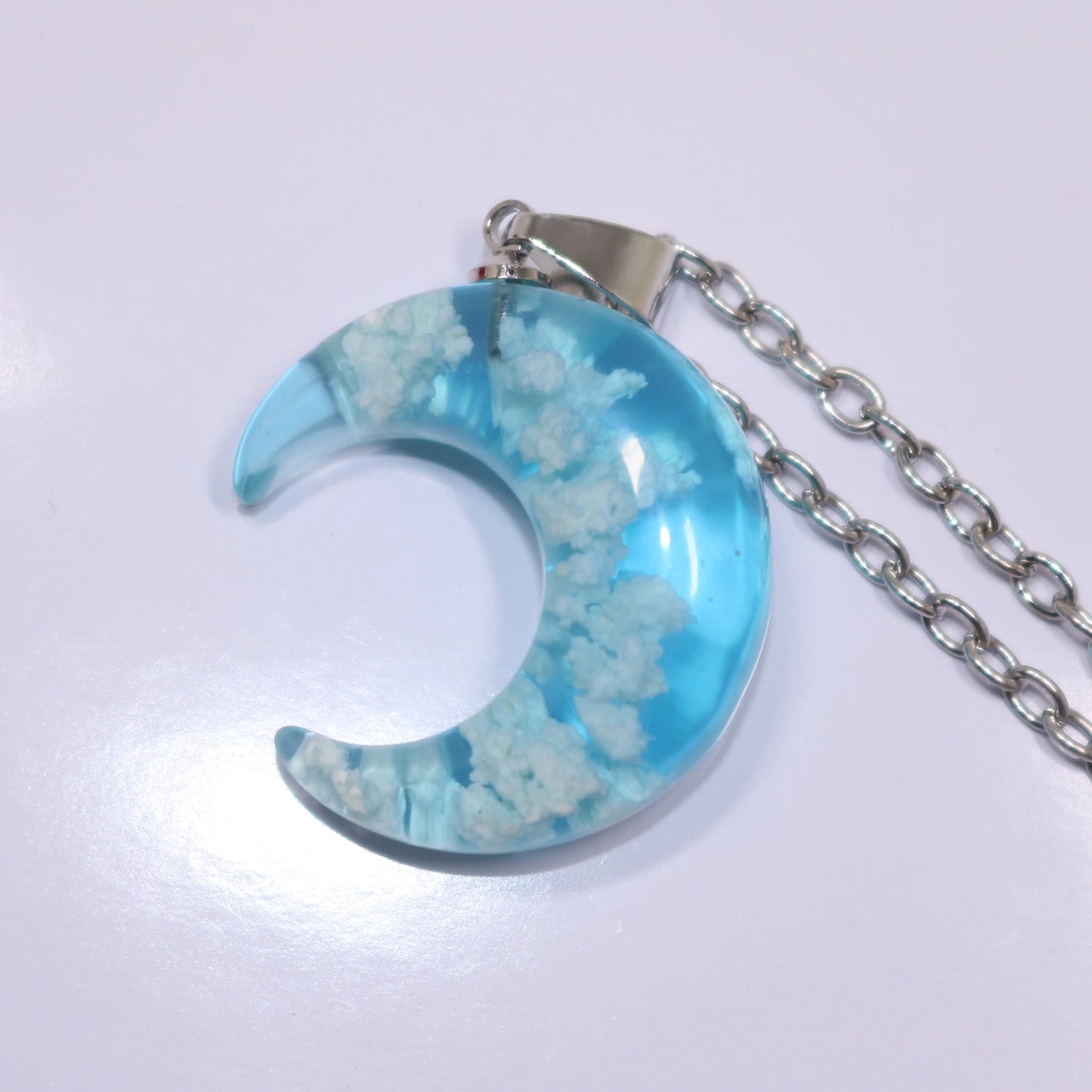 Chic Transparent Resin Rould Ball Moon Pendant Necklace Women Blue Sky White Cloud Chain Necklace Fashion Jewelry Gifts for Girl 22