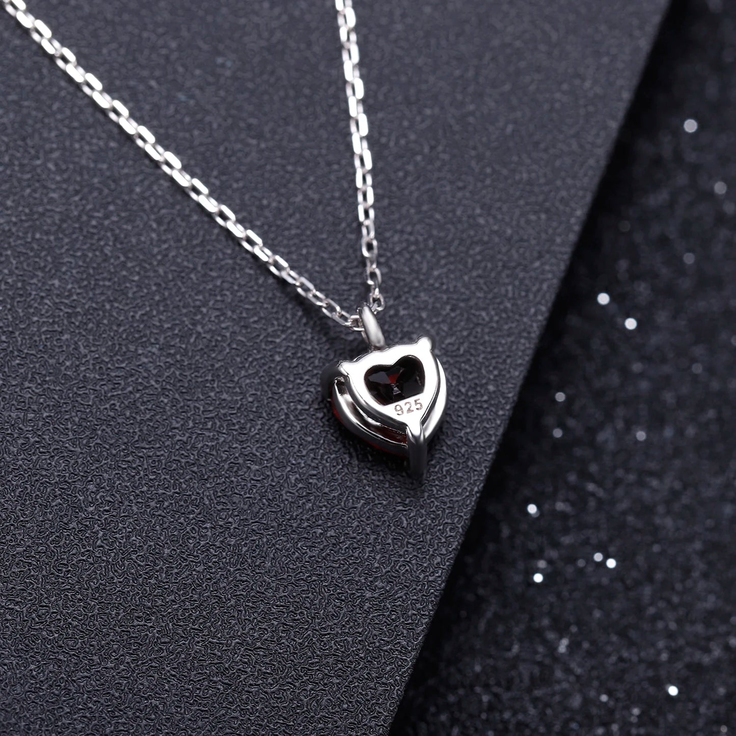 GEM'S BALLET 1.47Ct Natural Heart Garnet Gemstone 925 Sterling Silver Pendant Necklace For Women Valentine's Day Fine Jewelry