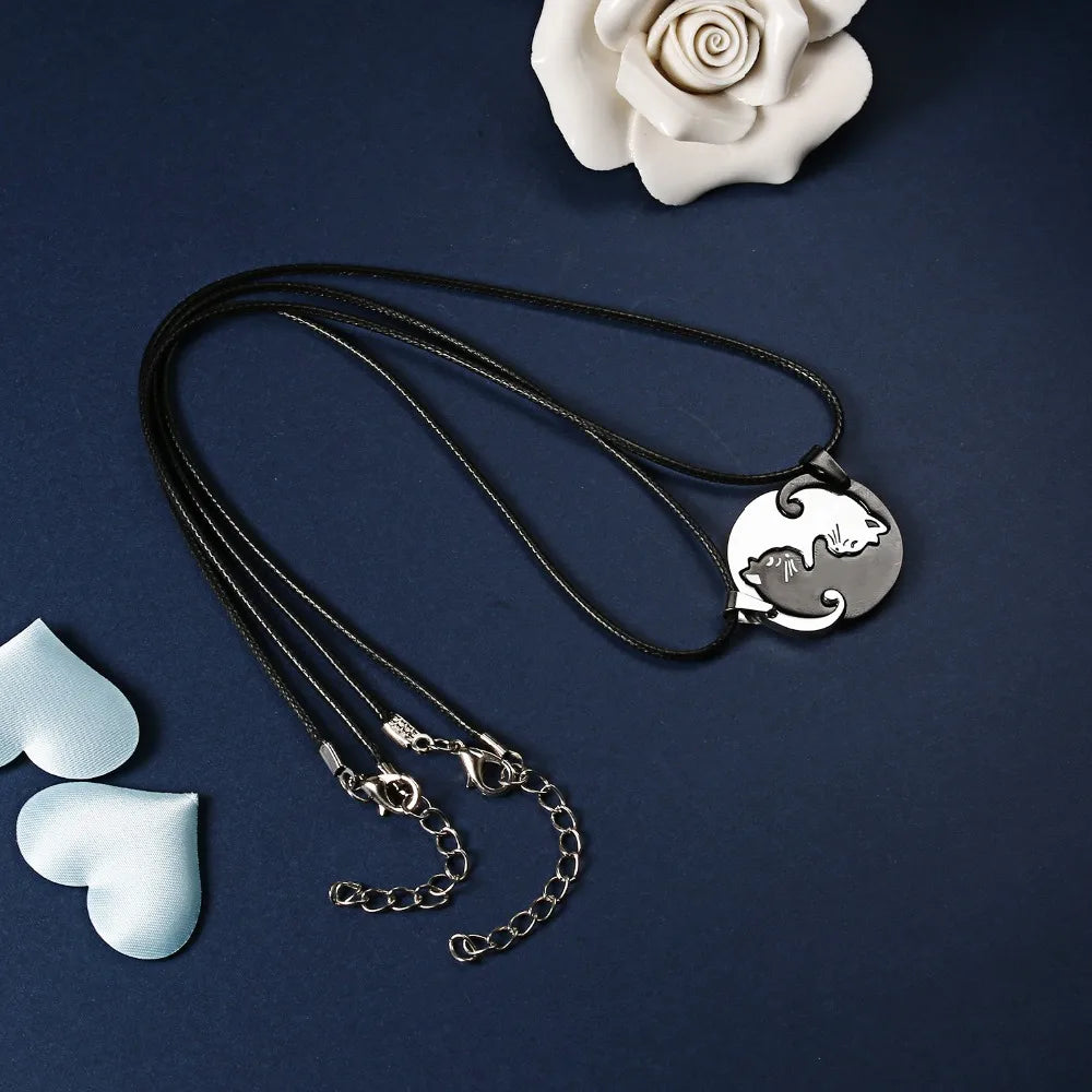 Cat Couple Necklaces For Lovers Yin Yang Animal Pendant Necklace Heart Couples Friendship Jewelry for Lovers Best Friends Gift