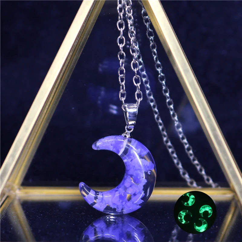 Chic Transparent Resin Rould Ball Moon Pendant Necklace Women Blue Sky White Cloud Chain Necklace Fashion Jewelry Gifts for Girl 11