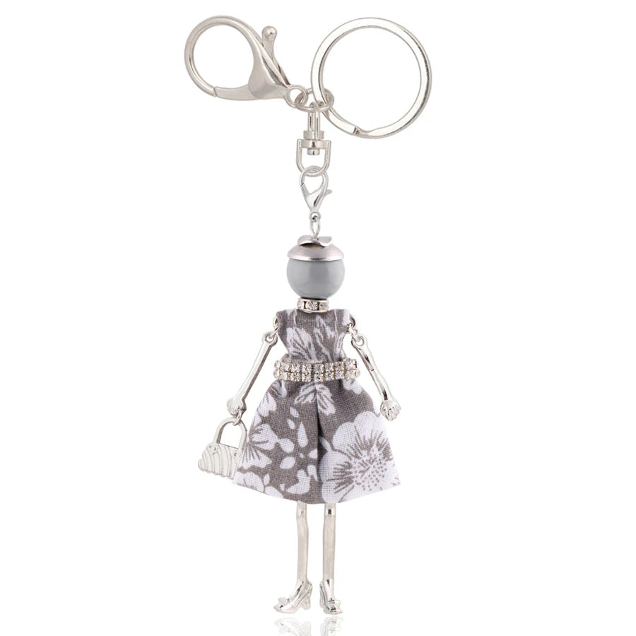 Women Keychain for Lady 2022 New Statement Charm Metal Key Chain Jewelry Cute Gift Female Bag Pendant Trendy Key Ring Wholesale KE 2045