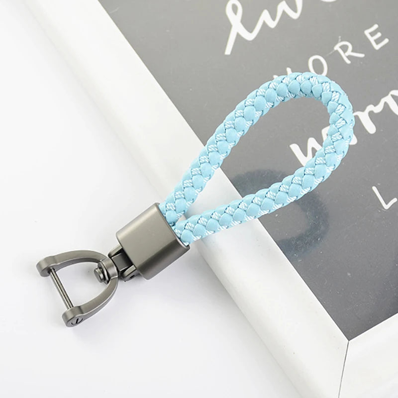 High-Grade Keychain for Men Women Rotatable Key Chain Luxury Hand Woven Leather Horseshoe Buckle Car Key Ring Holder Accessories Light Blue