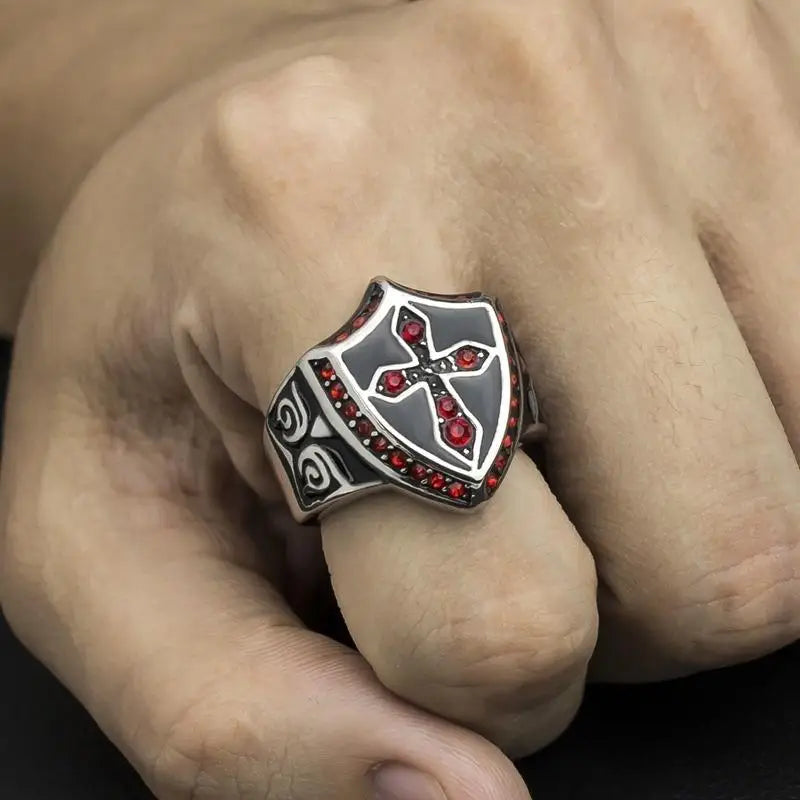 Fashion Personality Templar Knight Red Shield Cross Ring for Men High Quality Metal Ring Trend Jewelry