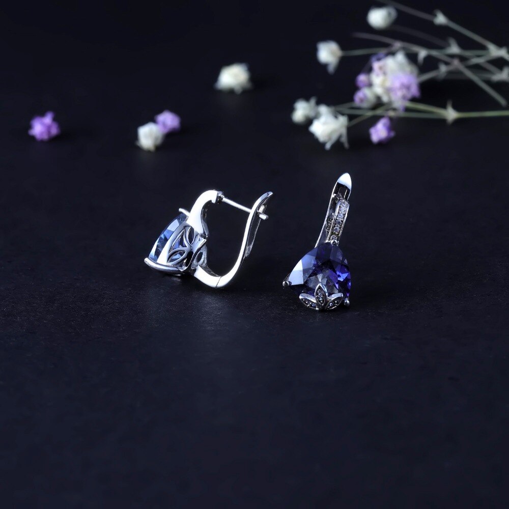 GEM&#39;S BALLET 6.10Ct Natural Iolite Blue Mystic Quartz Triangle Earrings 925 Sterling Silver Stud Earrings For Women Engagement