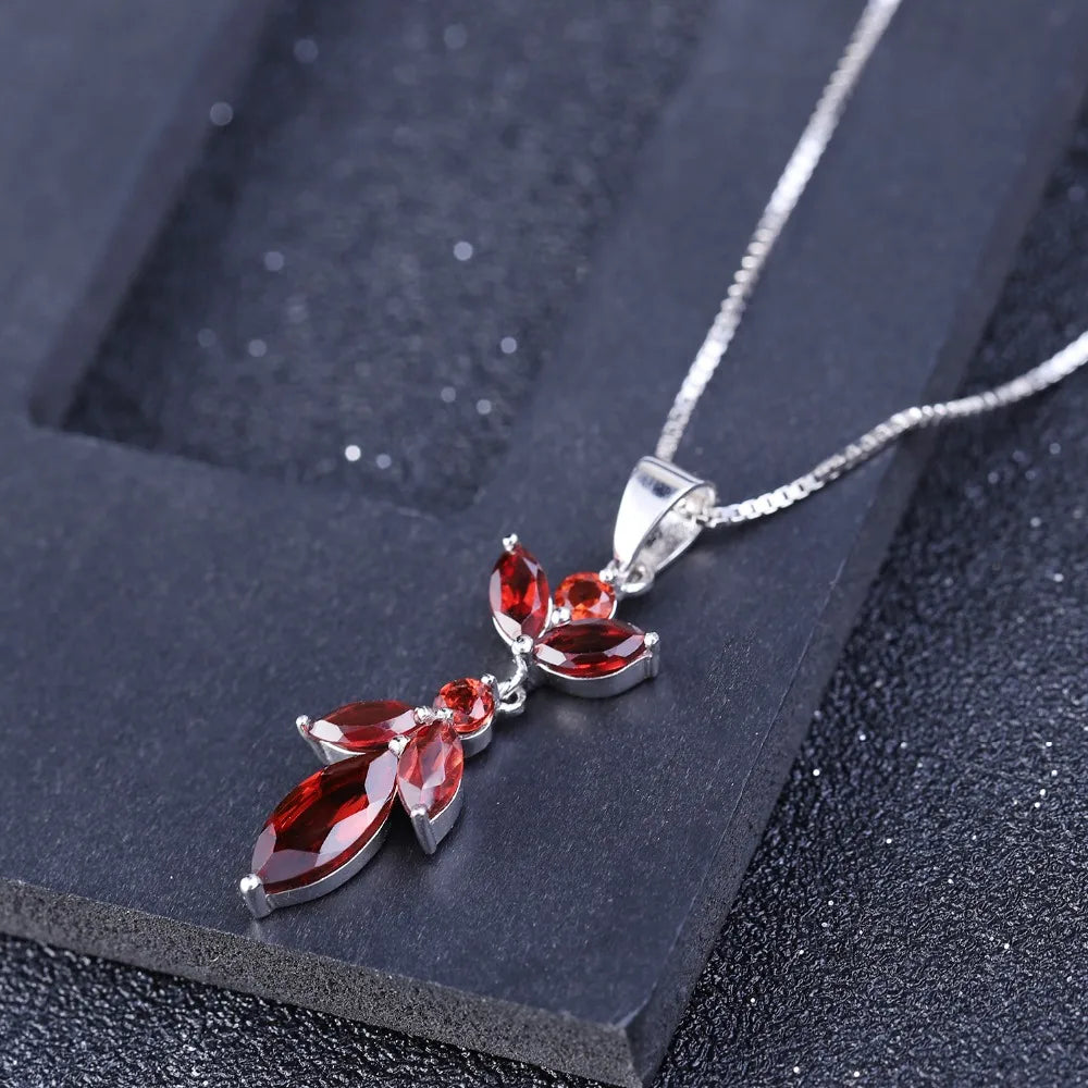 GEM'S BALLET Pure 925 Sterling Silver Flower Pendant Necklace 2.94Ct Natural Red Garnet Gemstone for Women Wedding Fine Jewelry