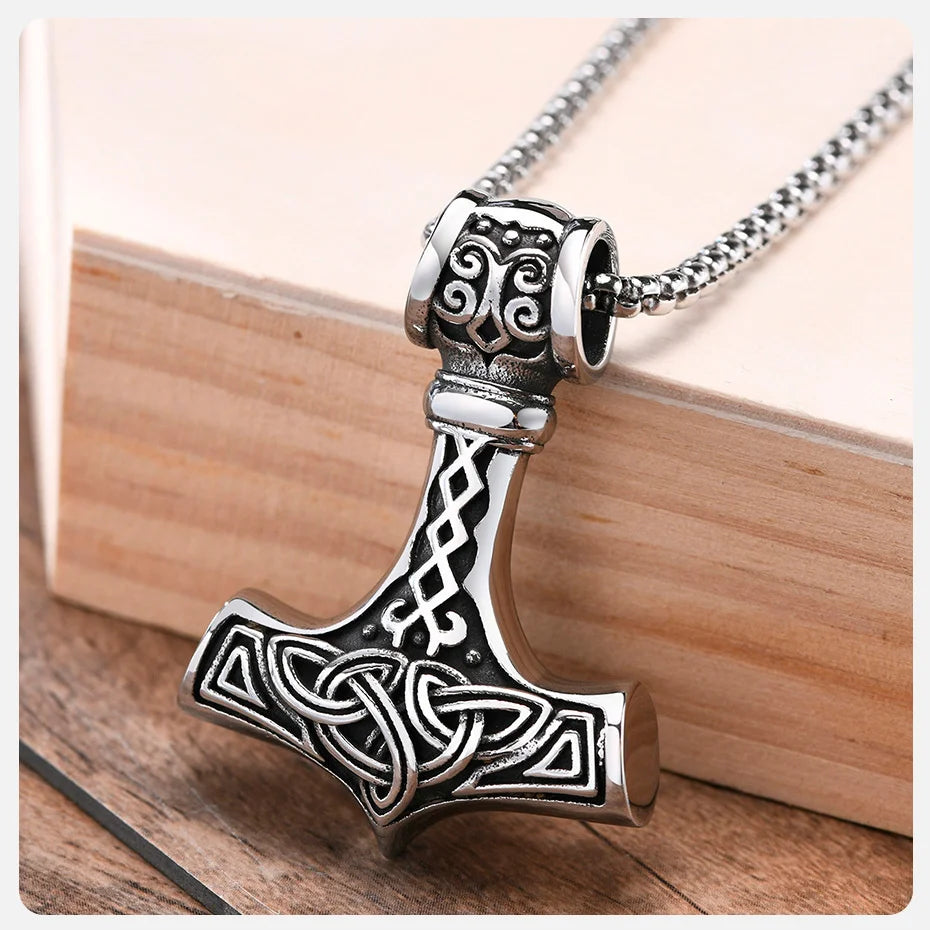 Vnox Vintage Men Norse Viking Necklaces,Rock Punk Retro Thor Mjolnir Hammer Pendant,Scandinavian Nodic Amulet Rune Neck Jewelry