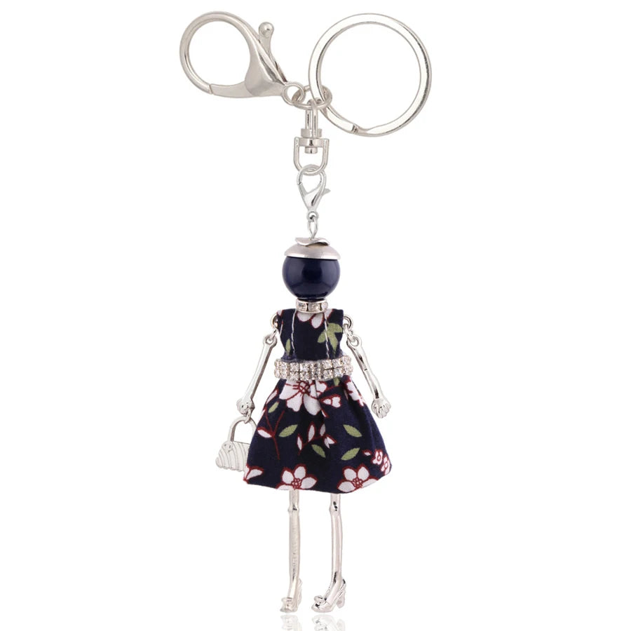 Women Keychain for Lady 2022 New Statement Charm Metal Key Chain Jewelry Cute Gift Female Bag Pendant Trendy Key Ring Wholesale KE 2039