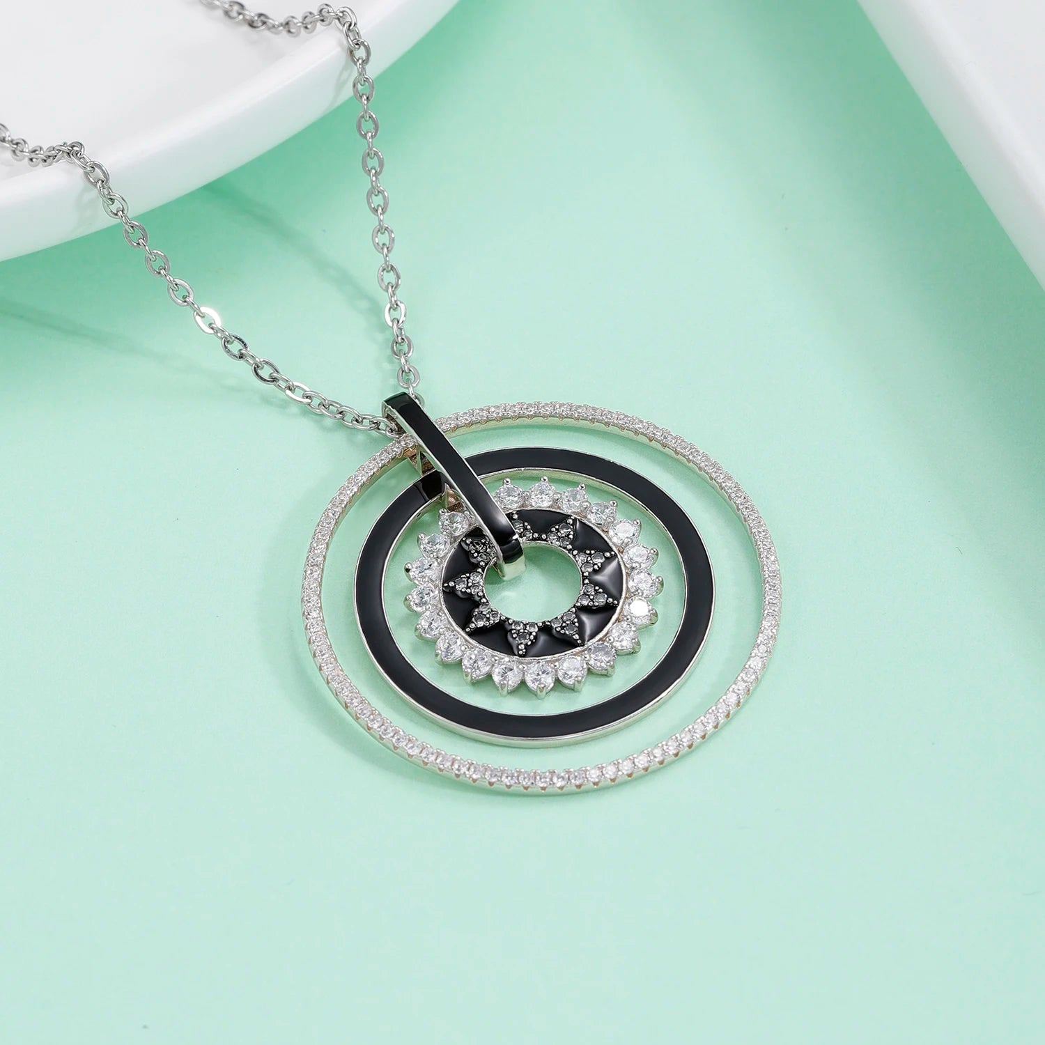 GEM'S BEAUTY 925 Sterling Silver Enamel Necklace For Women Round Halo White Simulant Diamond Handmade Fashion Jewelry Pendant