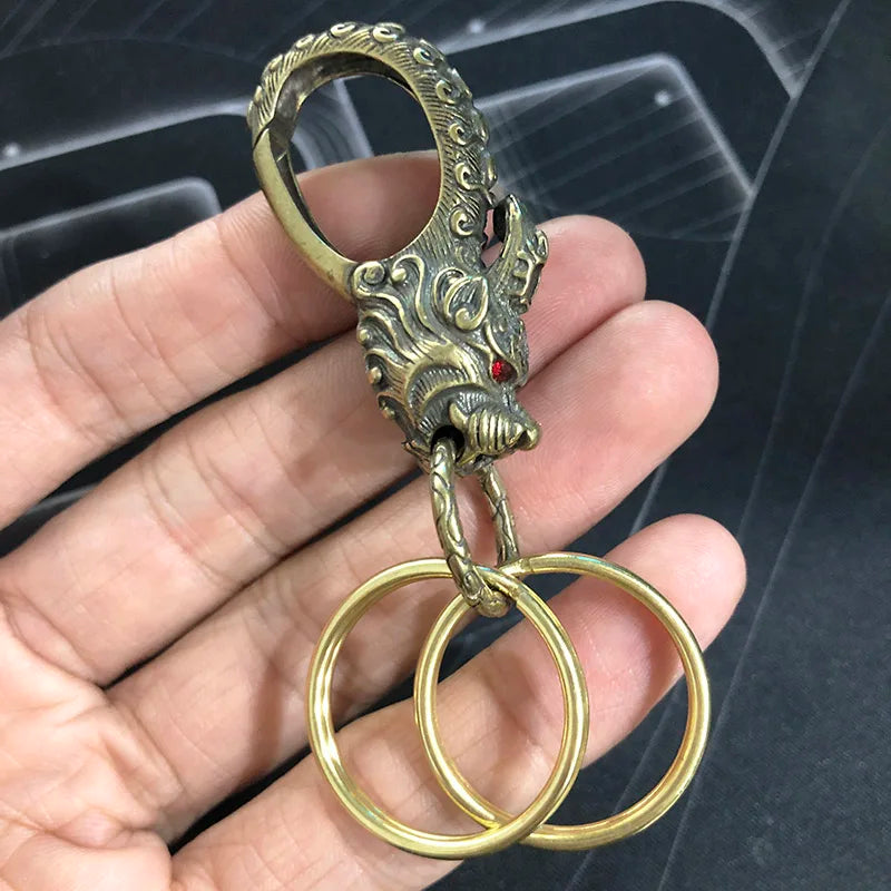 Retro Brass Lucky Keychain Red Eyes Beast Pixiu Head Key Holder DIY Car Keyring Accessories Luxury Brand EDC Carabiner Tool Gift Pixiu Key Holder 3