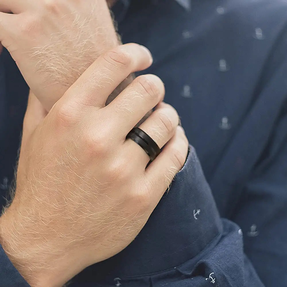 Fashion 8mm Black Polished Finish Tungsten Wedding Ring For Men Inlaid Zirconia Stainless Steel Engagement Ring Men Wedding Band