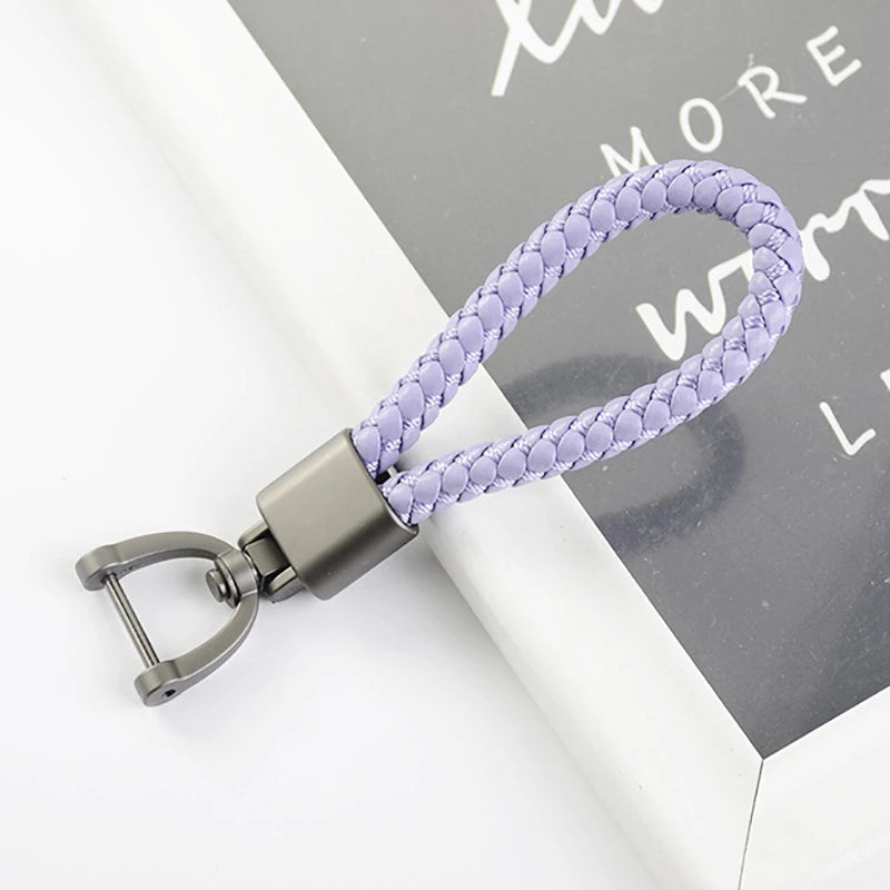 High-Grade Keychain for Men Women Rotatable Key Chain Luxury Hand Woven Leather Horseshoe Buckle Car Key Ring Holder Accessories Light Purple