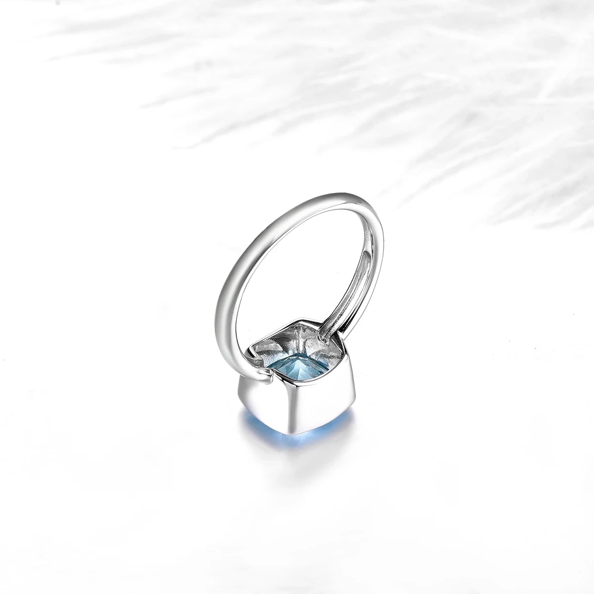 Natural Sky Blue Topaz Sterling Silver Rings 2.7 Carats Genuine Topaz Simple Classic Style Usual Occasions S925 Top Quality