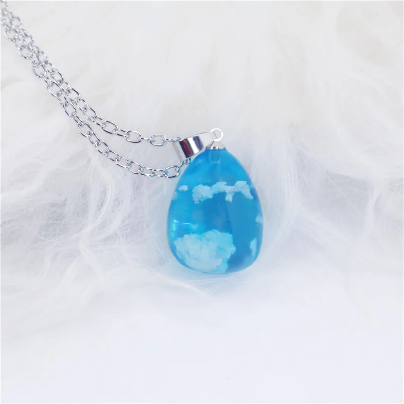 Chic Transparent Resin Rould Ball Moon Pendant Necklace Women Blue Sky White Cloud Chain Necklace Fashion Jewelry Gifts for Girl 17