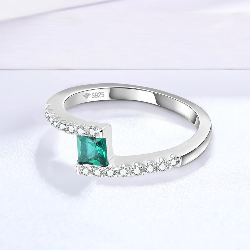 100% 925 Sterling Silver Created Moissanite 1.0 Carat Emerald Gemstone Birthstone Wedding Engagement Ring Fine Jewelry Wholesale