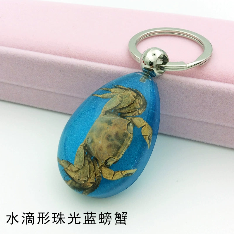 Insect Specimen Artificial Amber Car Key Ring Key Pendant Personality Creative Pendants Stainless Steel Key Case for Men Lake Blue(Teardrop pearlescent blue crab)