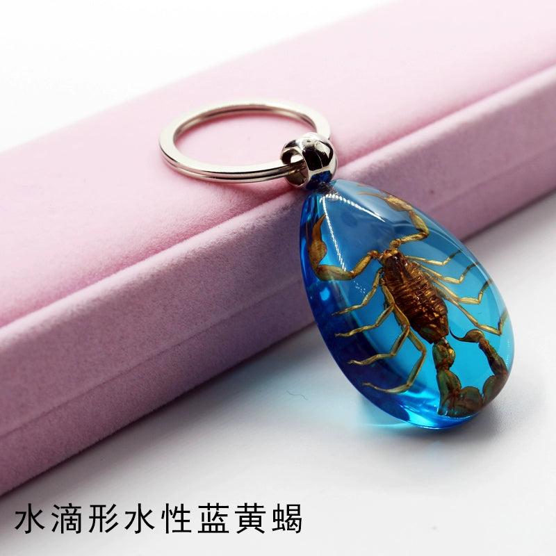 Insect Specimen Artificial Amber Car Key Ring Key Pendant Personality Creative Pendants Stainless Steel Key Case for Men Drop-shaped water-based Blue-yellow scorpion