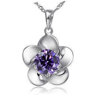 Four-Leaf Clover New Crystal Women's Necklace White Zircon Purple Diamond plum blossom