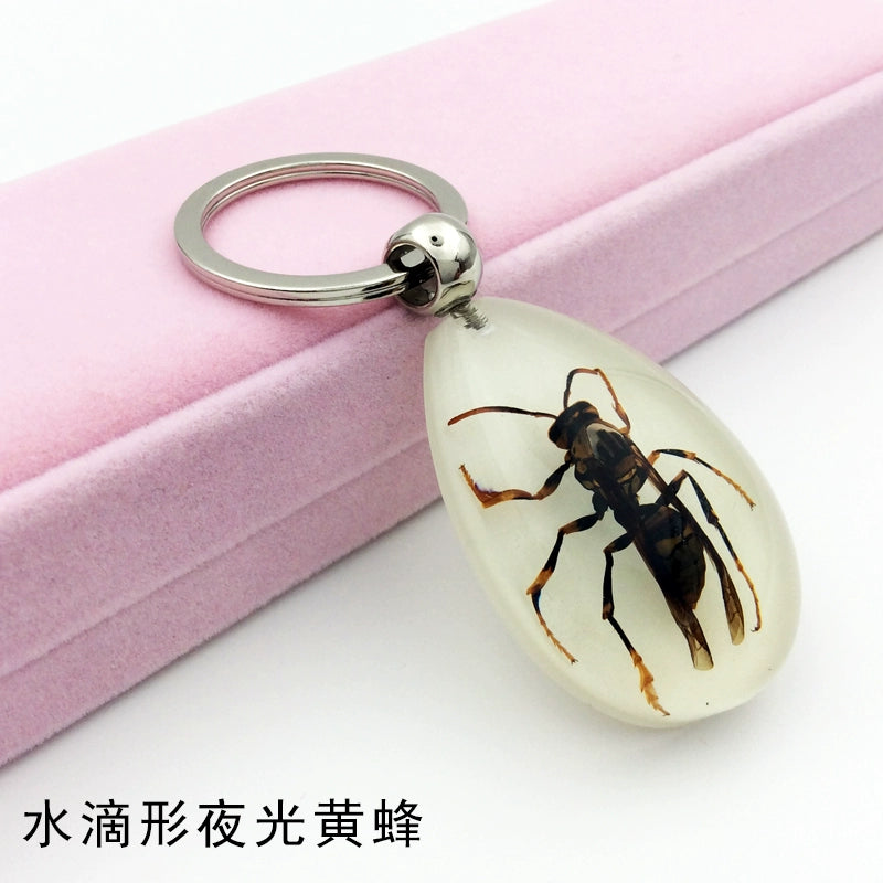 Insect Specimen Artificial Amber Car Key Ring Key Pendant Personality Creative Pendants Stainless Steel Key Case for Men Cyan(Drop-shaped luminous wasp)