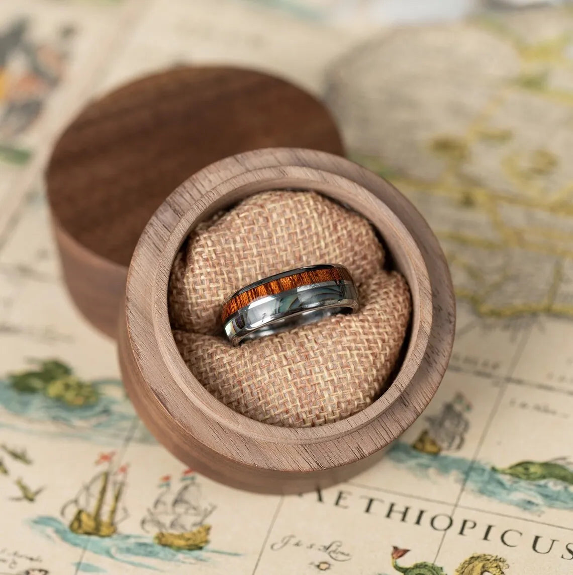 Simple Titanium Stainless Steel Rings For Men Women Koa Wood Inlay Luxury Wedding Band Engagement Rings Jewelry anillos mujer