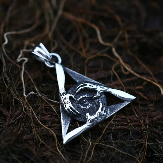 Vintage Egyptian Eye of Horus Necklaces for Men Punk Stainless Steel All Seeing Eye Pendant Triangle Evil Eye Jewelry