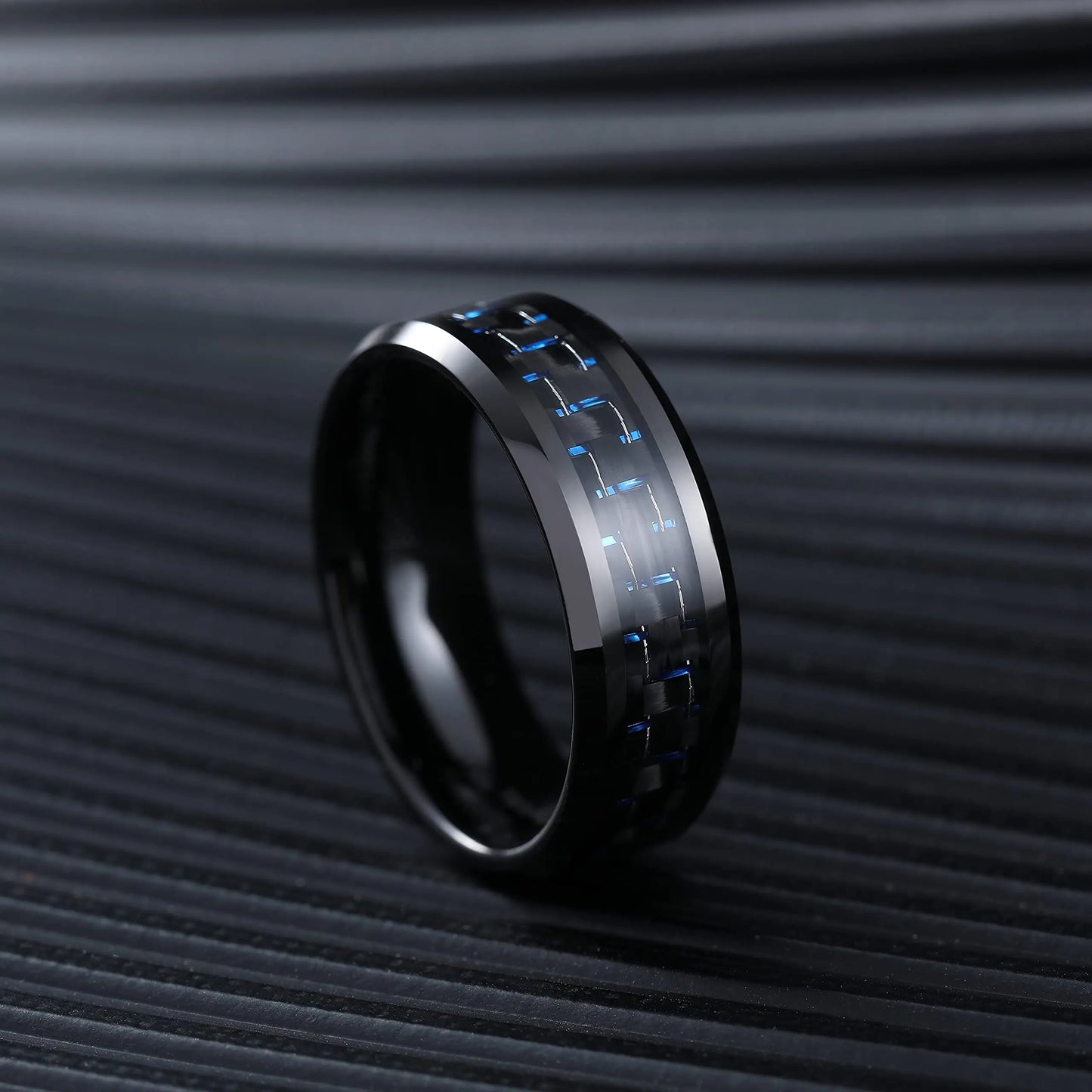 Classic 8mm Men Ring Titanium Stainless Steel Ring Inlay Black Blue Carbon Fiber Ring Wedding Jewelry Christmas Gift Accessories