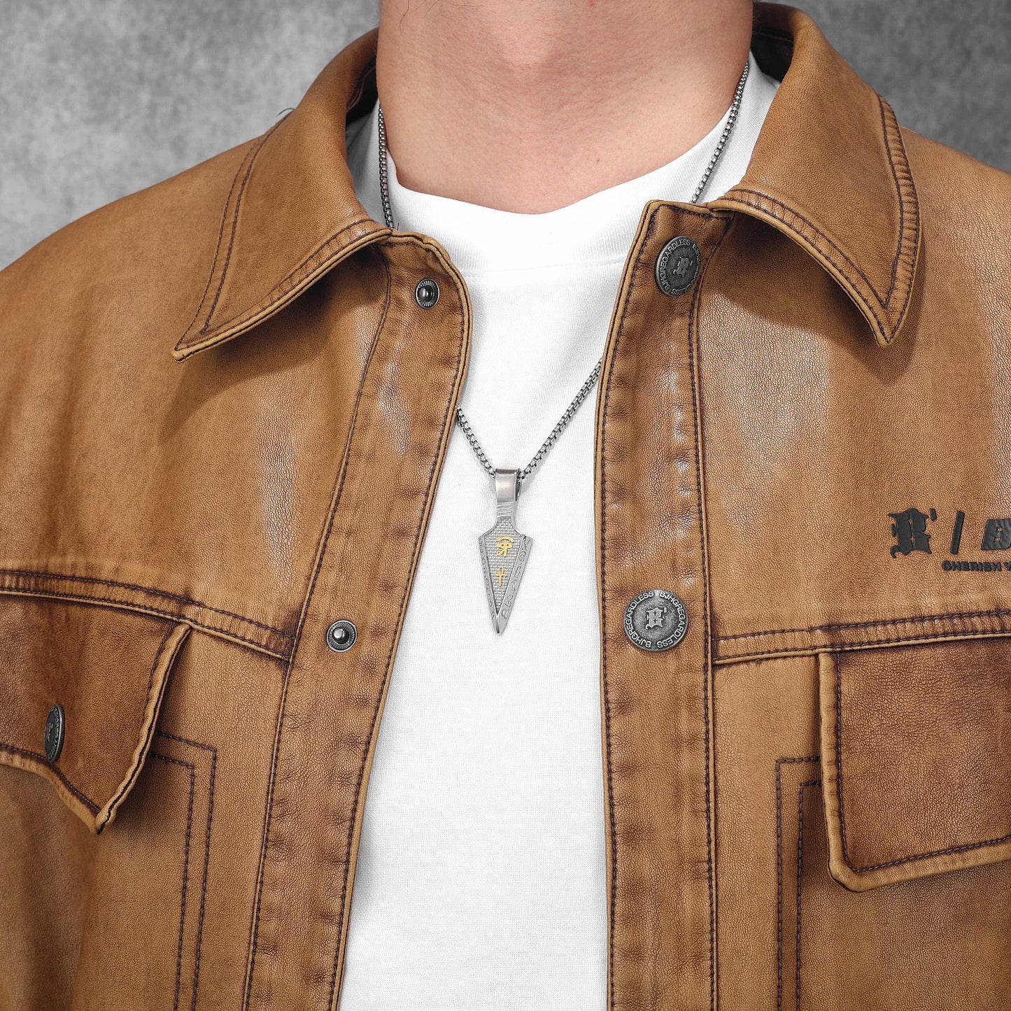 The Eye oOf Horu Spear Stainless Steel Men Necklaces Pendant Chain For Women Fashion New in Jewelry Gifts Wholesale Dropshiping
