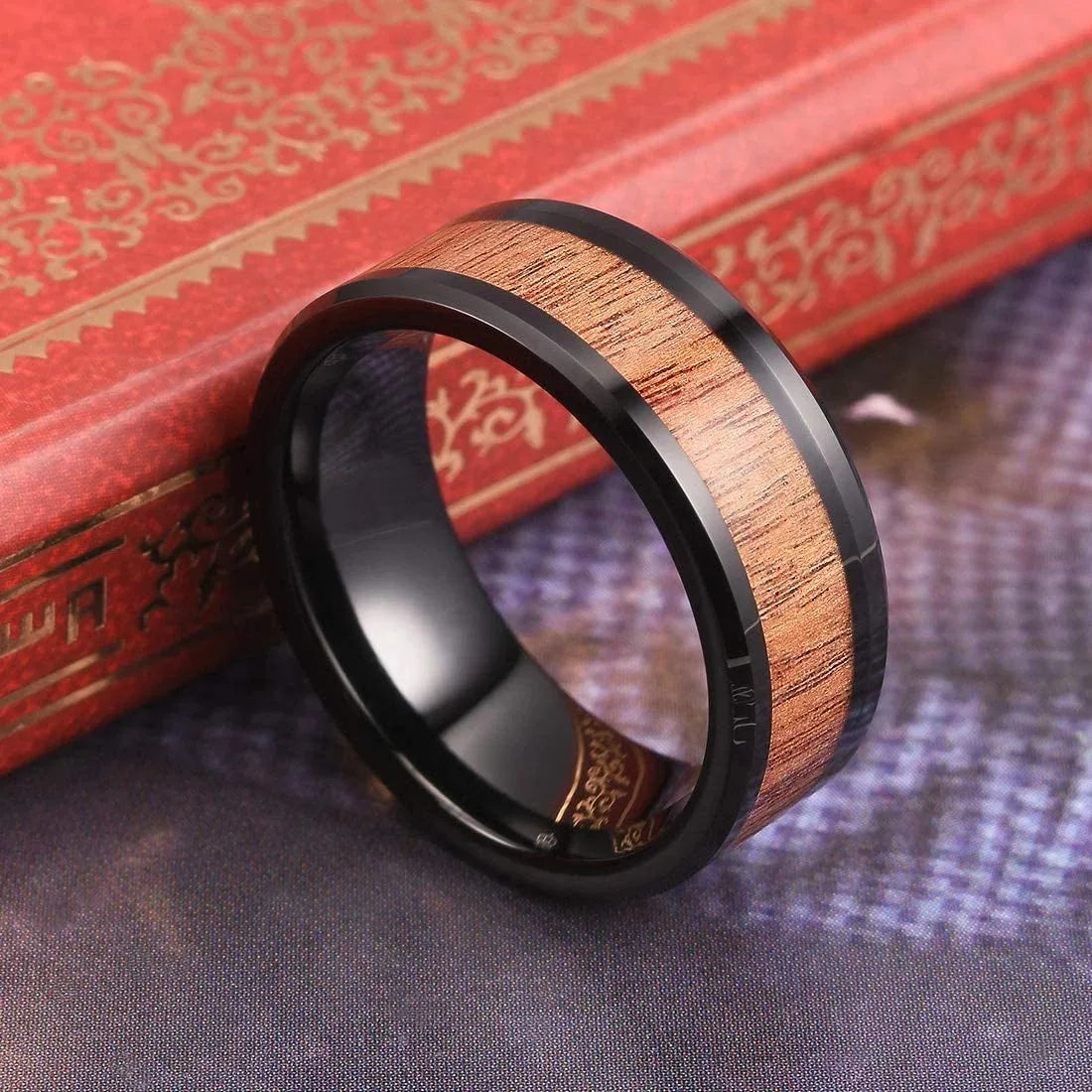 Fashion 8mm Men Black Titanium Wedding Rings Koa Wood Inlay Stainless Steel Rings For Men Wedding Band Anniversary Birthday Gift