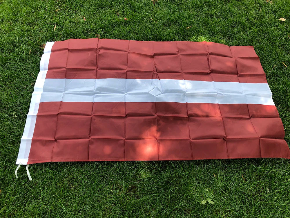 SKY FLAG Latvia flag  90x150cm 3x5fts Super Poly football FLAG Polyester hanging  Indoor Outdoor Flag for decoration