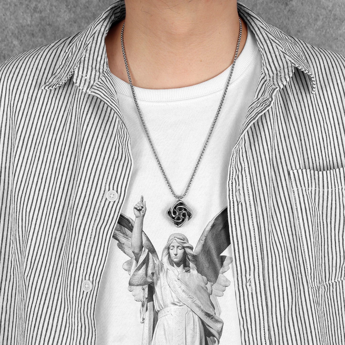 Celtic Knot Spiral Stainless Steel Men Necklaces Pendant Chain Punk Unique for Women Fashion Jewelry Gifts Wholesale Dropshiping