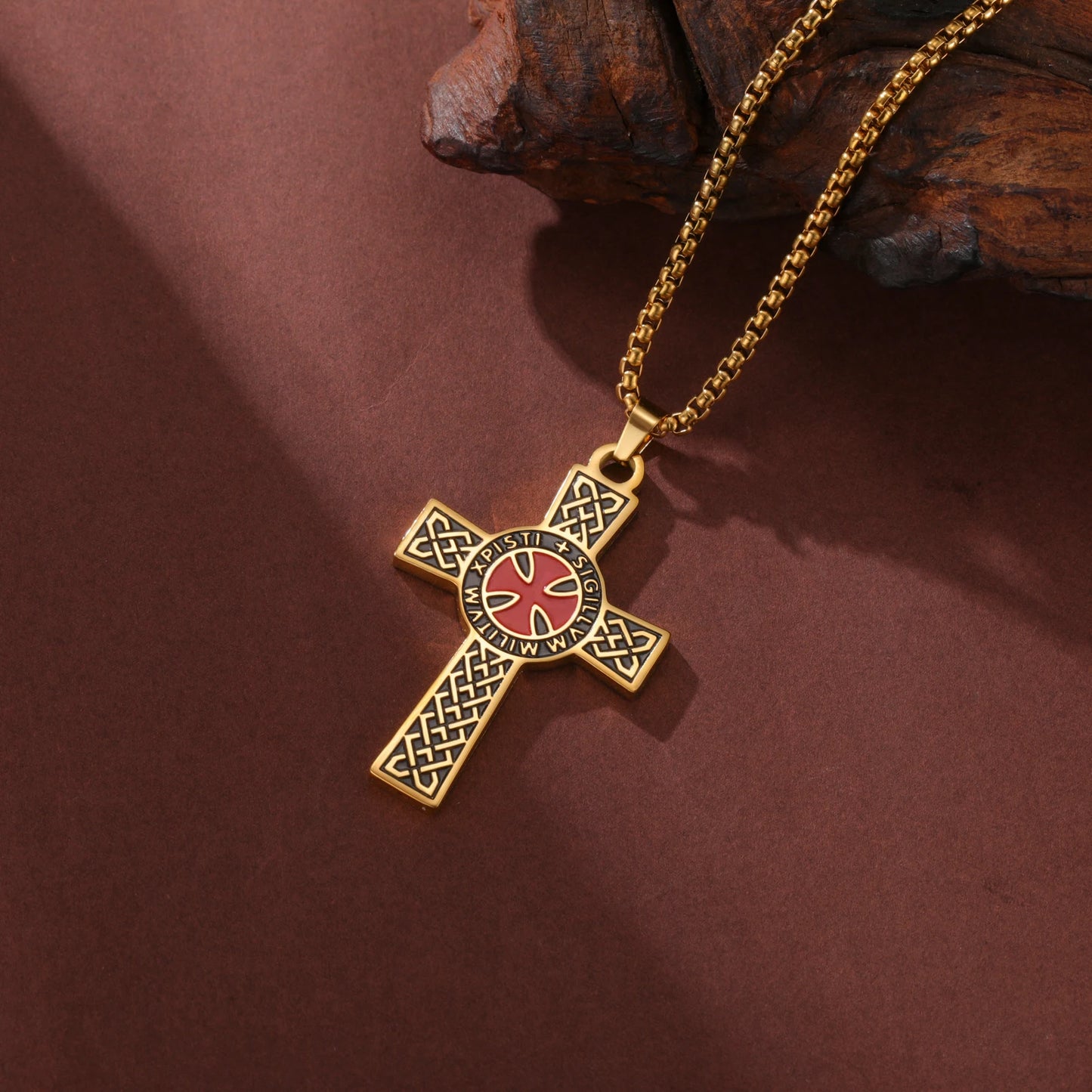 LIKGREAT Christian Cross Necklace Red Cross Templar Symbol for Men Women Vintage Religious Prayer Stainless Steel Jewelry Gift