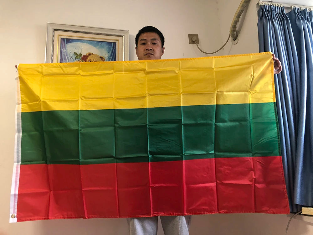 (SKY FLAG)90*150cm Lithuanian Flags 3x5FTS polyester Hanging Lithuania flag banners Outdoor Indoor Big Flag