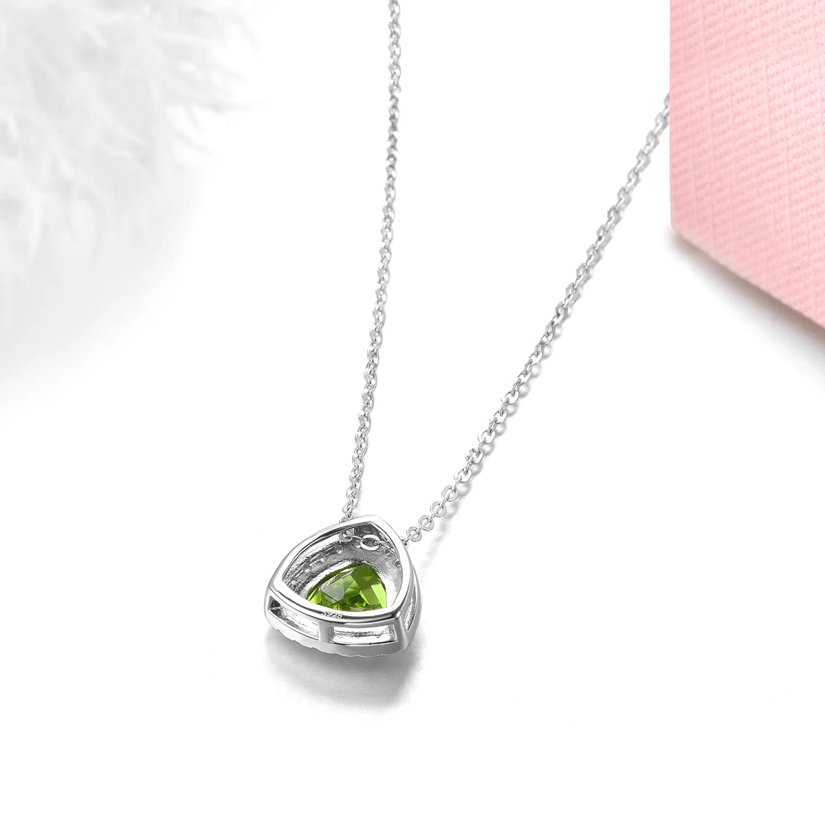 Natural Peridot Sterling Silver Pendant 1.8 Carat Peridot Gemstone S925 Fine Jewelry August Birthstone Birthday Gift Top Quality