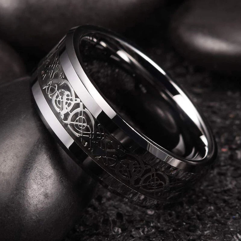 Classic 8mm Men Ring Titanium Stainless Steel Ring Inlay Black Blue Carbon Fiber Ring Wedding Jewelry Christmas Gift Accessories