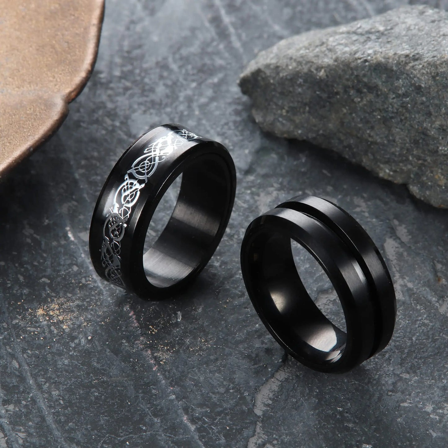 Classic 8mm Men Ring Titanium Stainless Steel Ring Inlay Black Blue Carbon Fiber Ring Wedding Jewelry Christmas Gift Accessories
