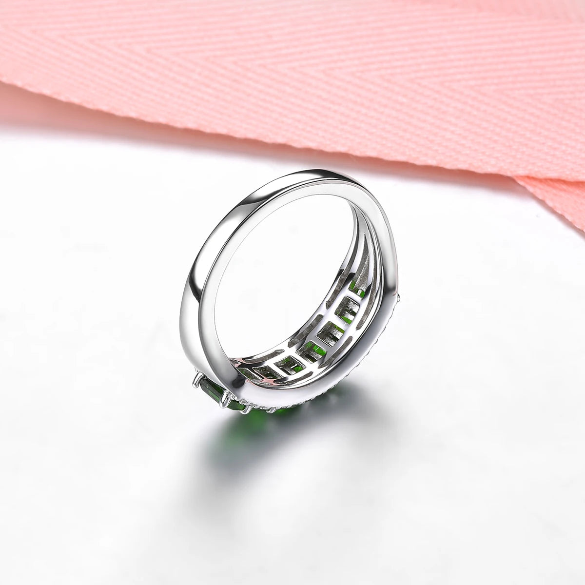 Natural Chrome Diopside Sterling Silver Rings 1.6 Carats Vivid Green Gemstone Women Elegant Style New Year Gifts Top Quality