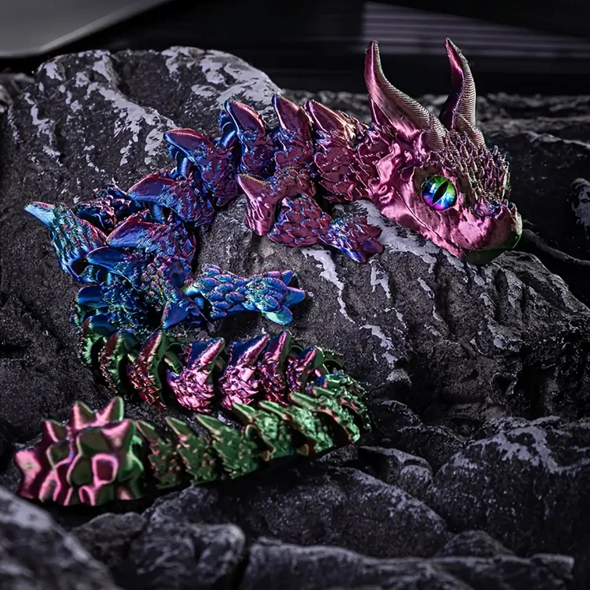 1pc Charming 3D Printed Double-Horned Dragon Figurine with Random Eyes - Ideal for Car Ornament, Home & Car Decor, Living Room