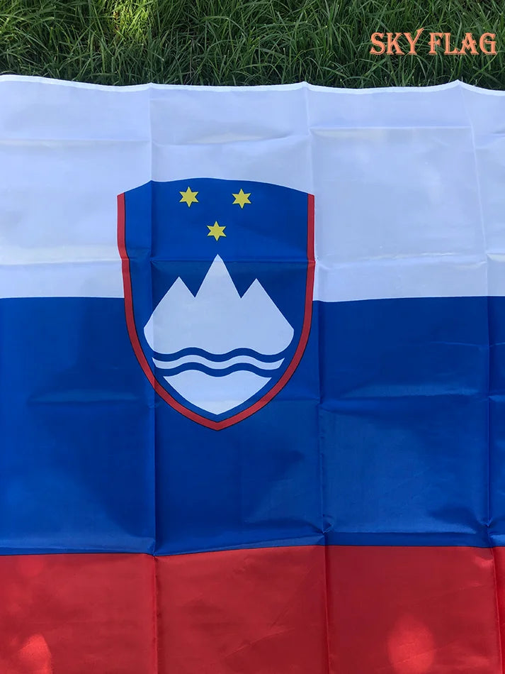 SKY FLAG Slovenia Flag 3x5 ft Flag of Slovenian 90x 150cm hanging polyester Slovenia National standard Flag Banner