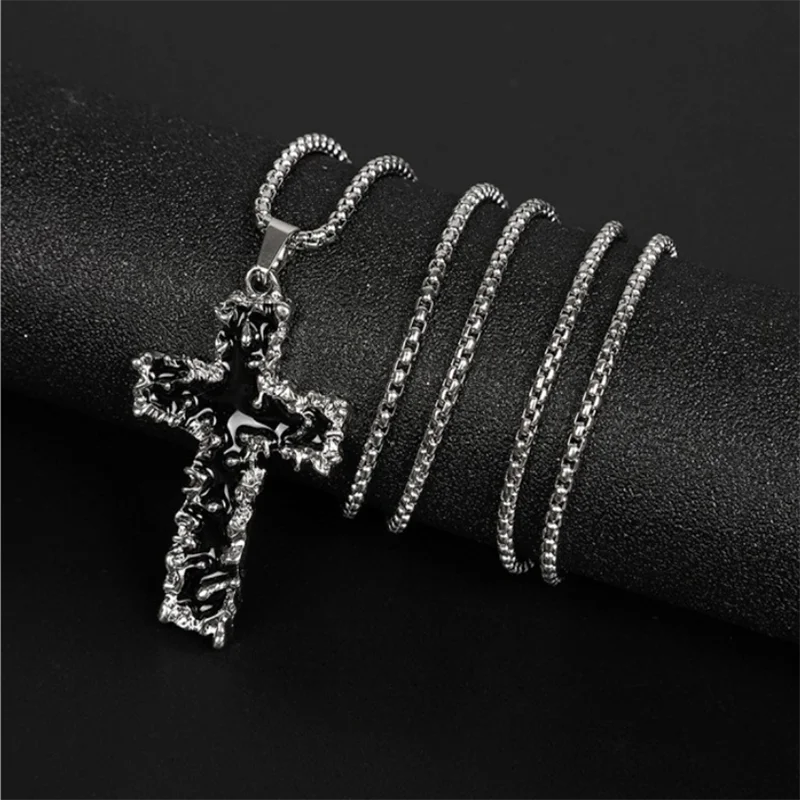 European And American Fashion Personality Retro Gothic Cross Necklace For Men And Women Street Hip-Hop Trendsetters Versatile Pe