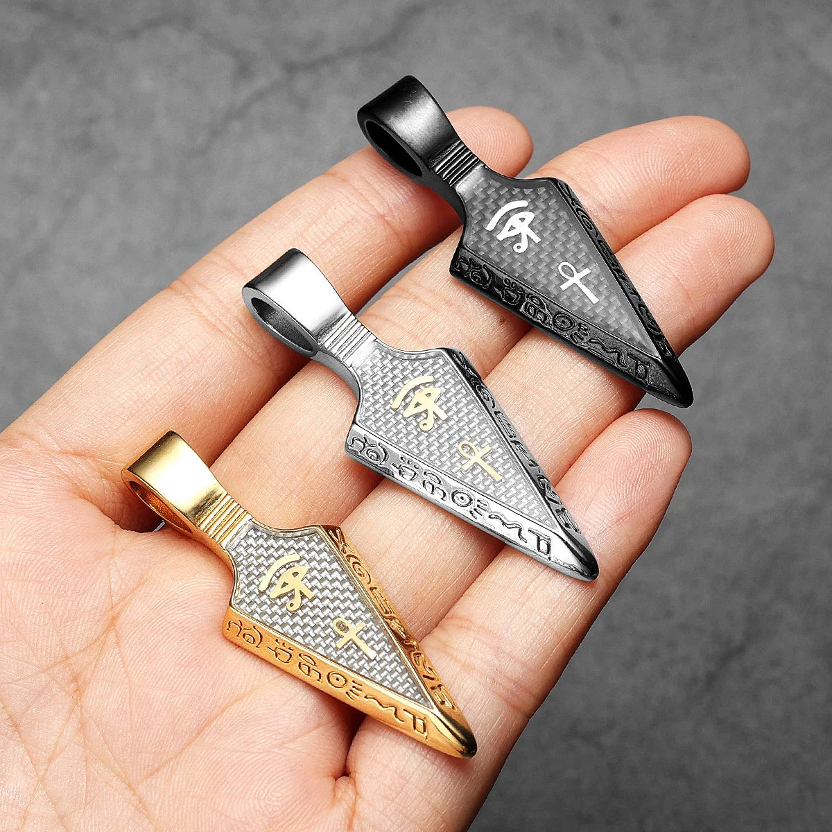The Eye oOf Horu Spear Stainless Steel Men Necklaces Pendant Chain For Women Fashion New in Jewelry Gifts Wholesale Dropshiping