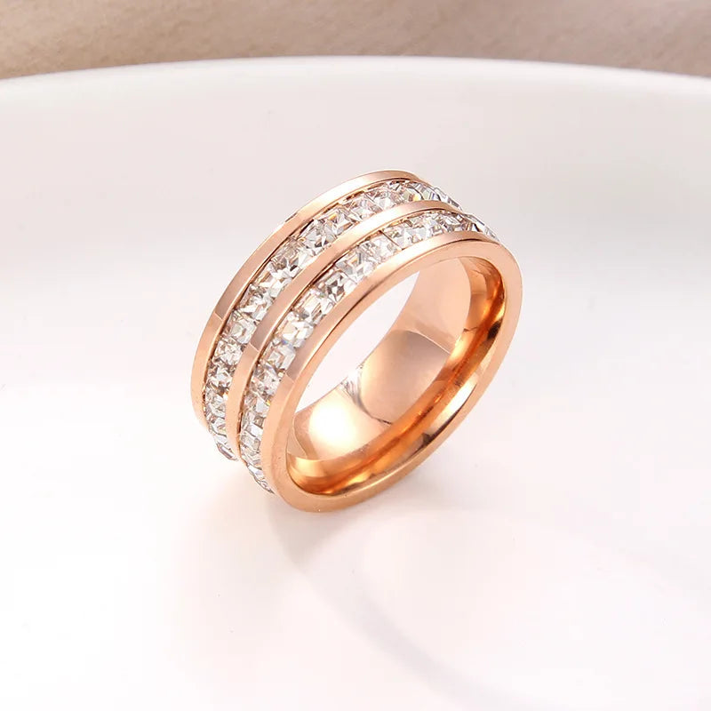 Hip Hop Iced Out Crystal CZ Bling Woman Rings Fashion Stainless Steel Rings For Men Women Wedding Engagement Jewelry Wholesale