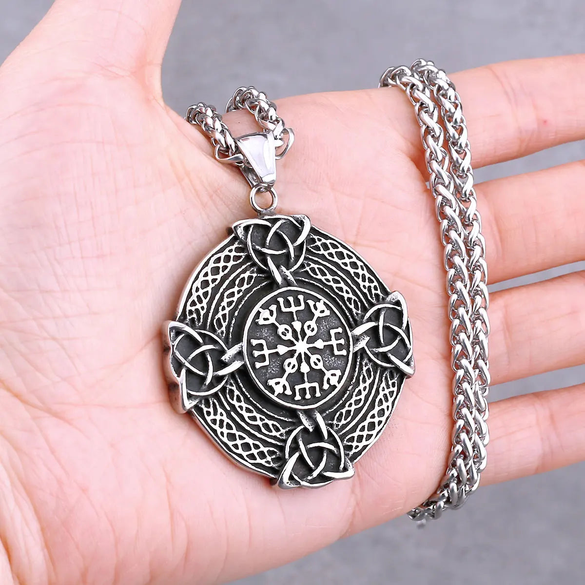 Vikings Odin Rune Necklace Various Men's Nordic Vegvisir Valknut Amulet Pendant Stainless Steel Punk Fashion Jewelry Wholesale