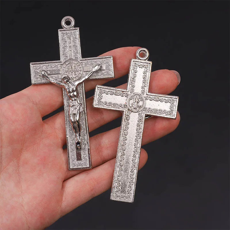 New religious cross christian jewelry cross pendant saint benedict cross pattern pendant pendant necklace.