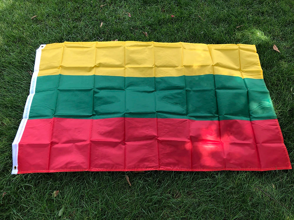 (SKY FLAG)90*150cm Lithuanian Flags 3x5FTS polyester Hanging Lithuania flag banners Outdoor Indoor Big Flag